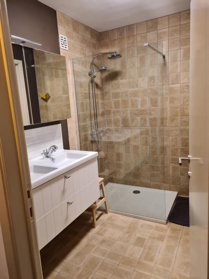 You, Me And The Sea - Seaview Groundfloor Appartment 奥斯滕德 外观 照片