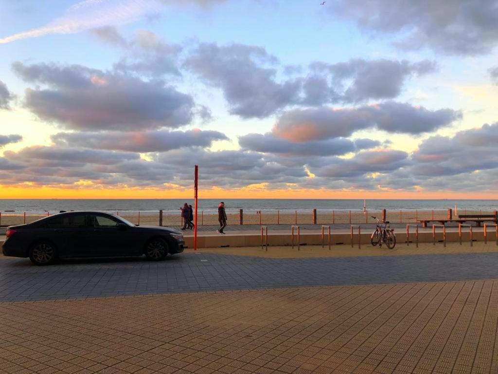 You, Me And The Sea - Seaview Groundfloor Appartment 奥斯滕德 外观 照片